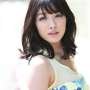 025_anna_konno_small